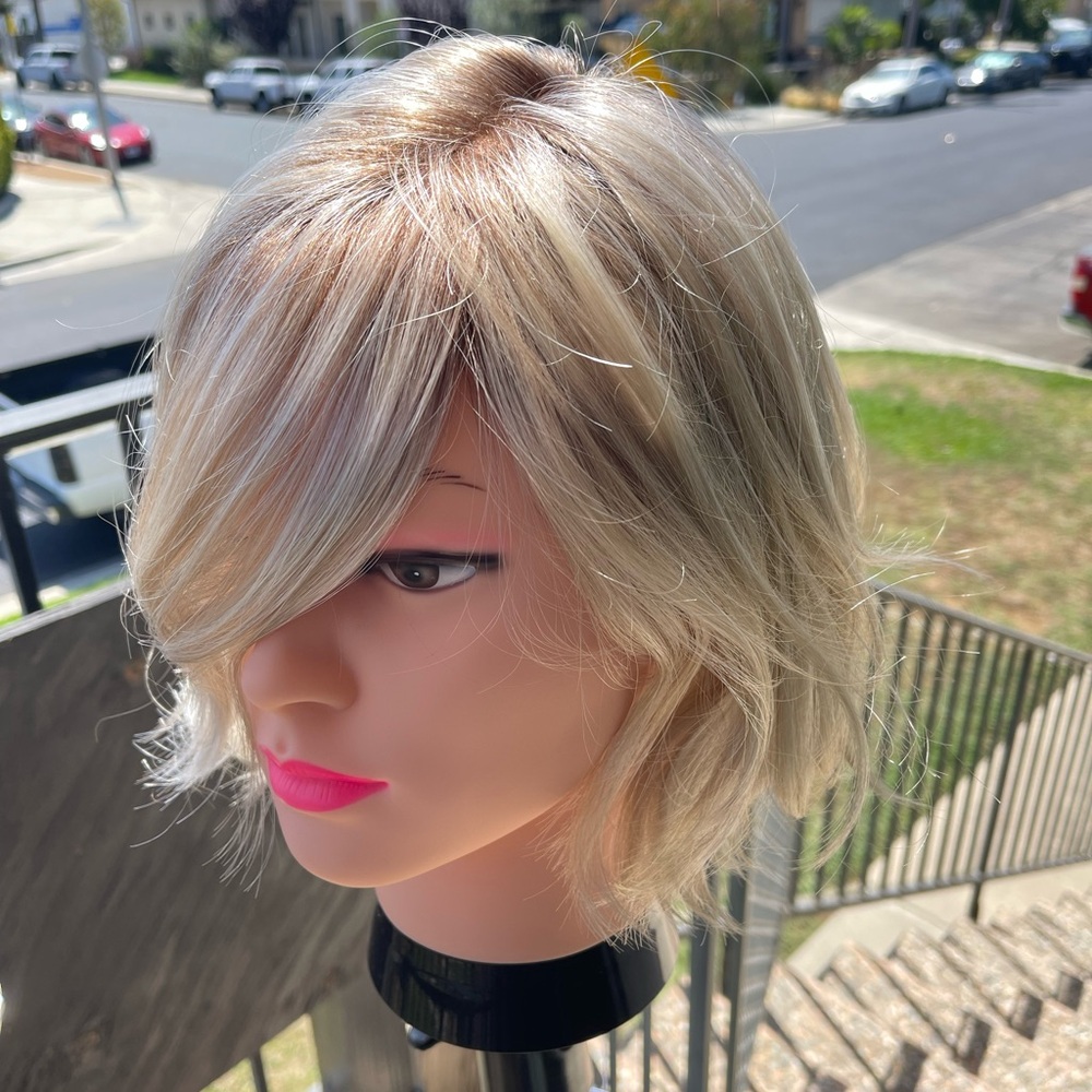 Estetica Designs “Sage” wig in Sunlit Blond